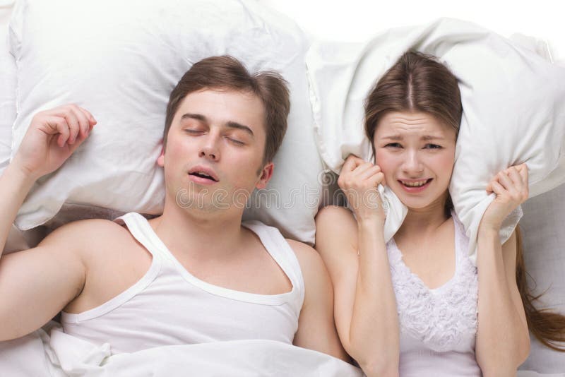 Slaap van echtgenoot en vrouw royalty-vrije stock foto Slaap van echtgenoot en vrouw royalty-vrije stock foto