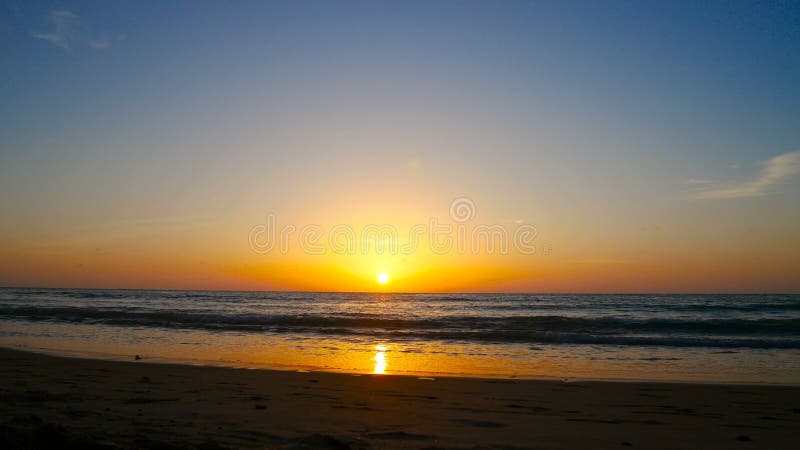 SLanscape view of sun set in the sea in summer day