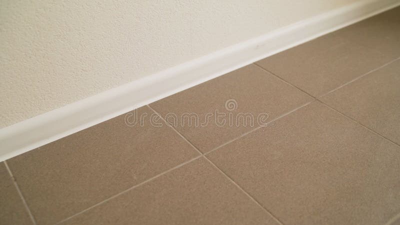 slate texture vinyl flooring popular choice modern kitchens bathrooms floor tile gray white skirting 186101863