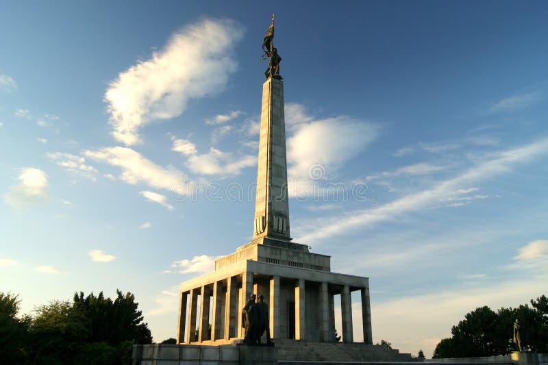 Pamätník 2. svetovej vojny Slavín a vojenský cintorín Sovietskej armády, Bratislava, Slovensko