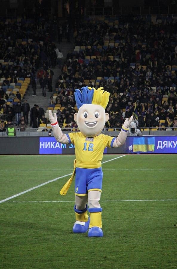 Mascote Dos Eua Na Apresentação Na Quadra Da Hora Para O Jogo Olímpico De  Inverno De 2014 Foto Editorial - Imagem de atleta, prêmio: 176322431