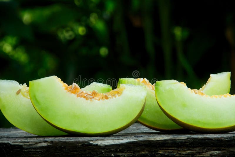 Sliced Green Melon, Fresh Melon Ready To Eat Stock Image - Image of ... Sliced Green Melon, Fresh Melon Ready To Eat Stock Image - Image of ...