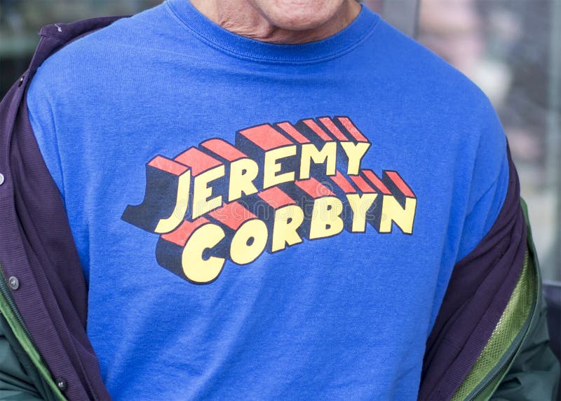 Slogan do t-shirt do superman de Jeremy Corbyn fotografia de stock Slogan do t-shirt do superman de Jeremy Corbyn fotografia de stock