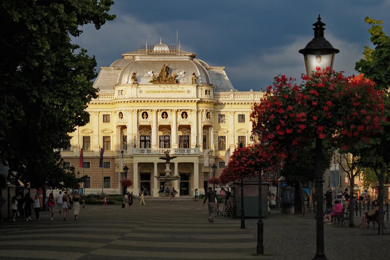 Slovenské národné divadlo