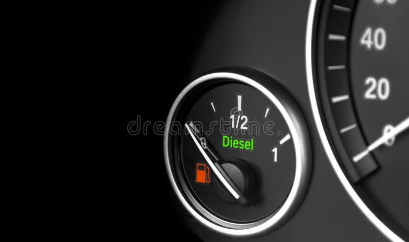 Sluit omhoog van details van een de moderne auto binnenlandse dashboard Brandstofniveau Bestemd voor zich het bewegen van samenst stock afbeeldingen Sluit omhoog van details van een de moderne auto binnenlandse dashboard Brandstofniveau Bestemd voor zich het bewegen van samenst stock afbeeldingen