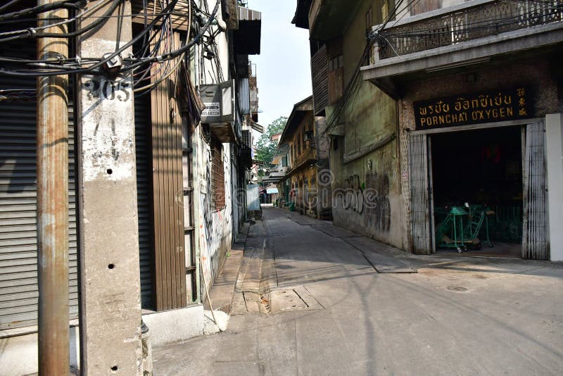 Slum and poverty in the streets of Bangkok royalty free stock images