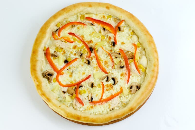 Smakelijke smakelijke die pizza op witte achtergrond wordt ge?soleerd stock foto Smakelijke smakelijke die pizza op witte achtergrond wordt ge?soleerd stock foto