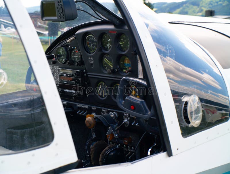 audio small plane cockpit audio small plane cockpit