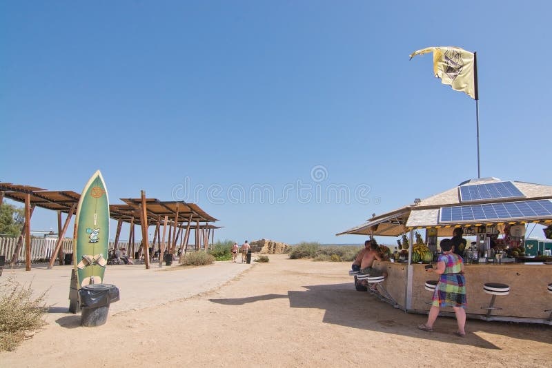 Hidden Zone Beach cabin thirty