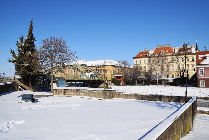 Zrenjanin Serbia Novo Mural Sobre Campeões De Basquete Imagem Editorial -  Imagem de fresco, curso: 223066650