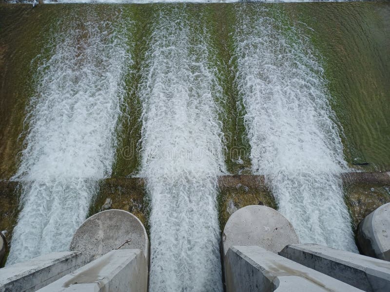 Small Dam in Pine River Minnesota Stock Photo Image of frost, tree