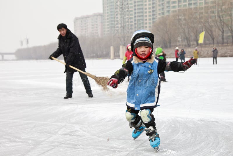 Small kid practicing skating