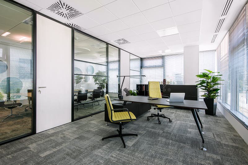 Small Modern Office Boardroom And Meeting Room Interior With Desks, Chairs  Editorial Photo - Image Of Contemporary, Commercially: 115682461