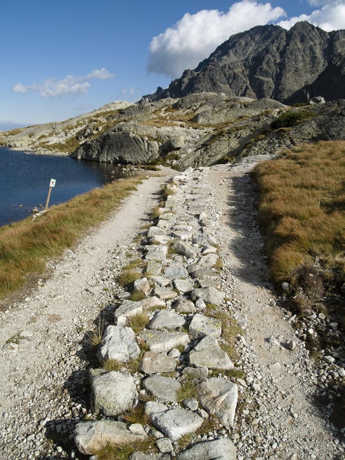 Small mountain path