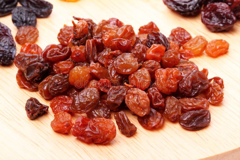 Small raisins