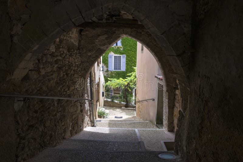 Small street of Saint-Saturnin-les-Apt, France