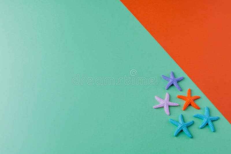 Small trolley on a orange background. Minimal shopping online concept royalty free stock photos Small trolley on a orange background. Minimal shopping online concept royalty free stock photos