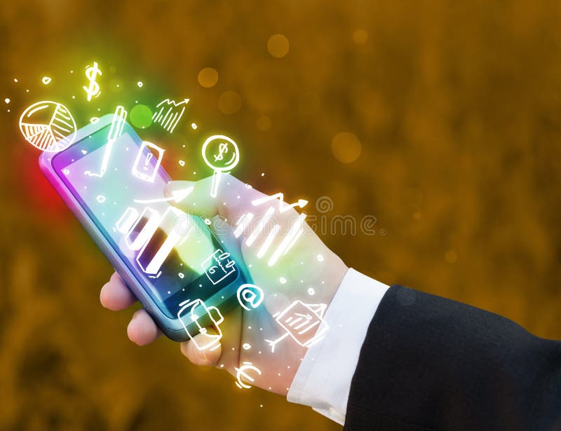 Smartphone con finanza ed icone e simboli del mercato fotografia stock Smartphone con finanza ed icone e simboli del mercato fotografia stock