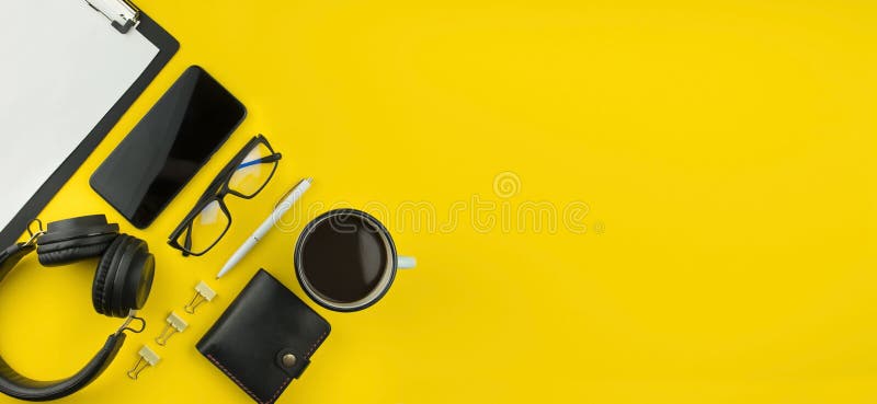 493 Mobile Accessories Banner Stock Photos - Free & Royalty-Free Stock  Photos from Dreamstime
