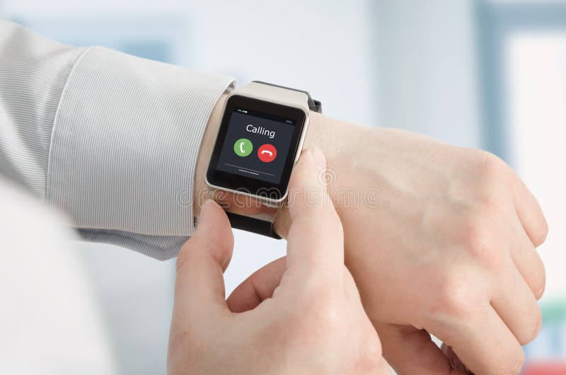 84.400+ Smart Watch fotos de stock, imagens e fotos royalty-free