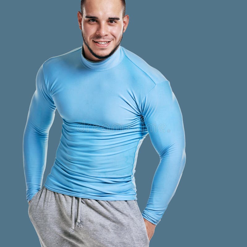 Smiling muscular bodybuilder royalty free stock photos
