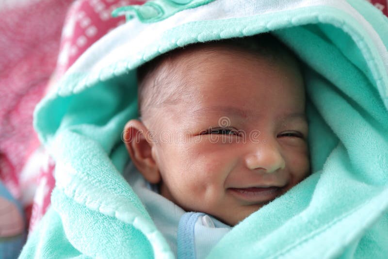 cute babies with blue eyes and dimples