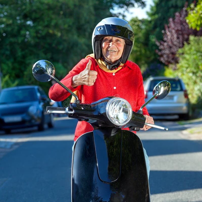 old lady drivers mp3 old lady drivers mp3