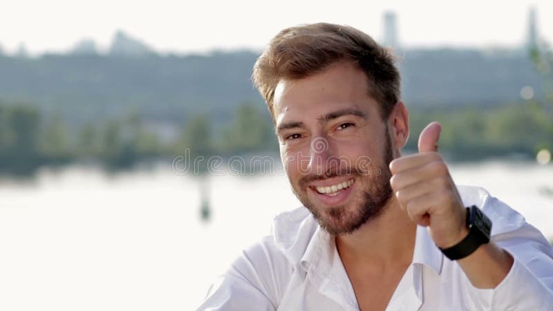 Love makes everything possible. Handsome young man giving his girlfriend a  piggyback ride while spending time together 13571900 Stock Photo at Vecteezy