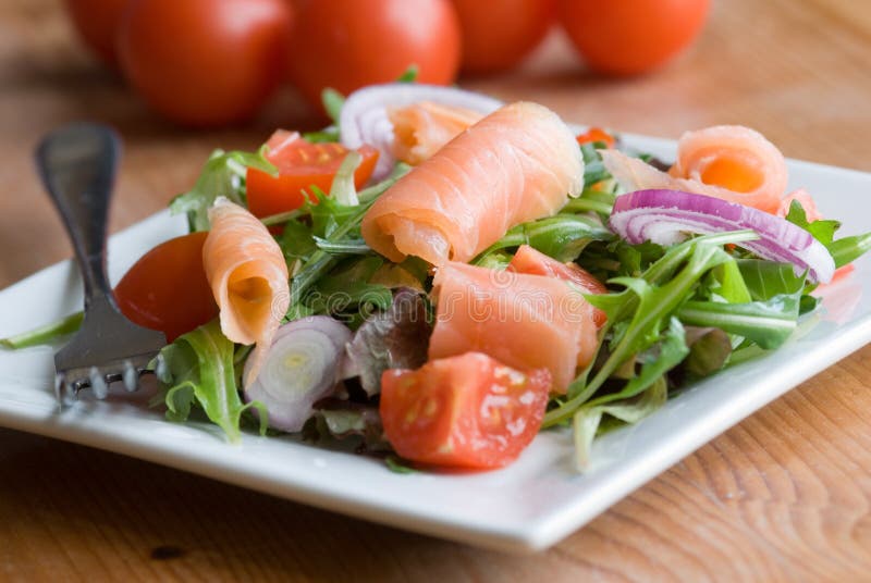 Smoked salmon with salad