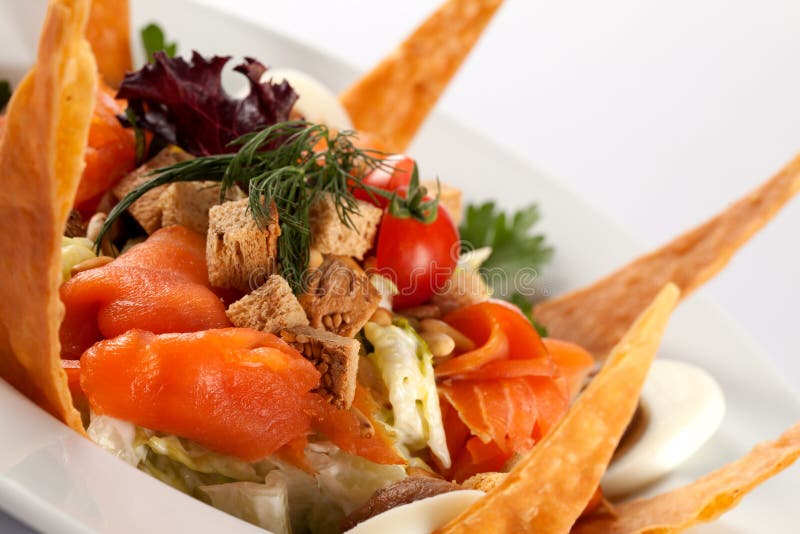 Smoked salmon salad