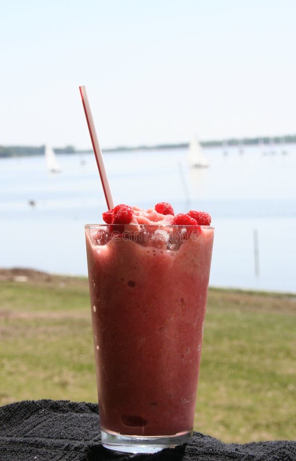 Smoothie de framboise photos stock Smoothie de framboise photos stock