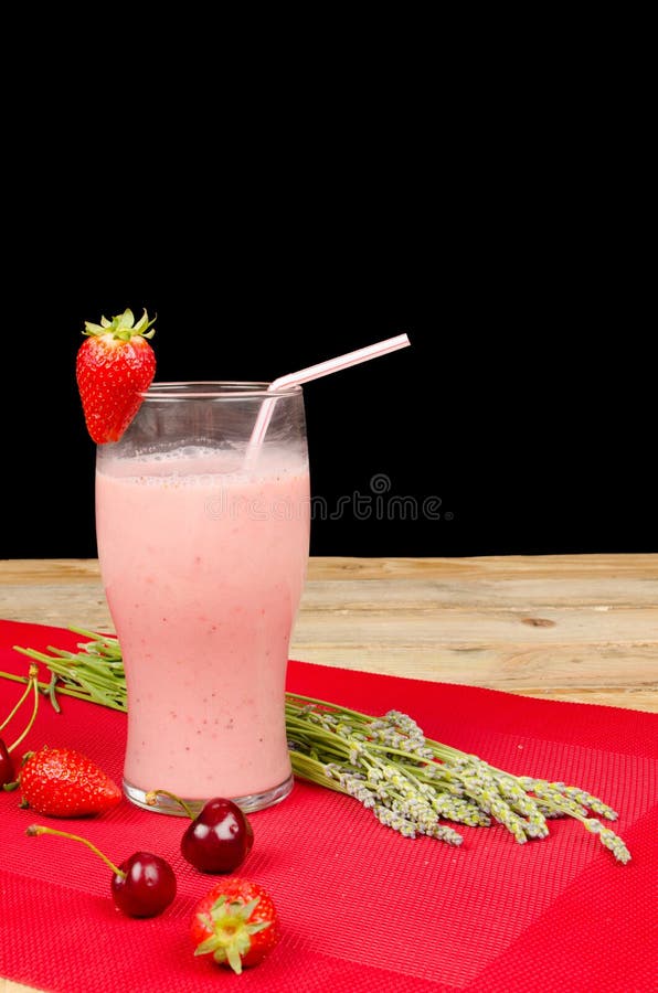 Smoothie de fruta imagens de stock