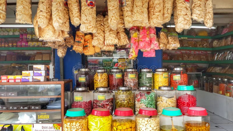 Indonesian Snacks In The Market Editorial Photo - Image of nuts