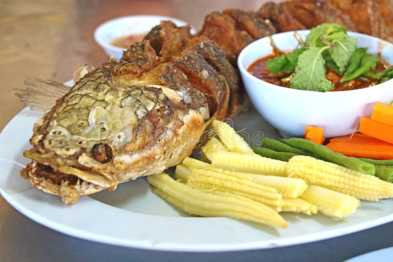 Snake head fish fried stock image. Image of dinner, crisp 33383209