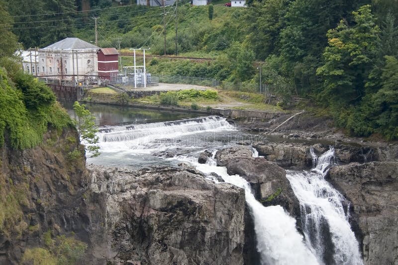 snoqualmie falls power plant tour