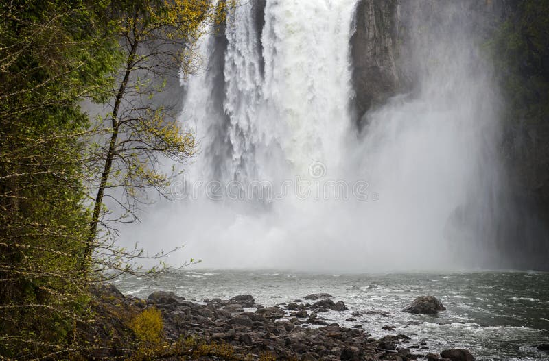 Snoqualmie Falls