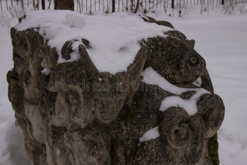 winter animal figures