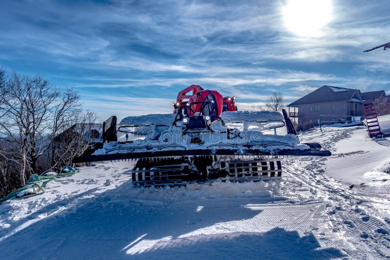 Snow Grooming Machine Parked on Top of Ski Mountain Stock Image Image of outdoor, machine
