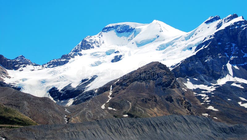 Snow mountain