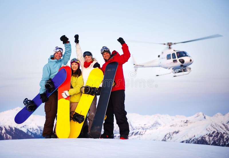 Snowboarders na górze горы стоковые изображения rf Snowboarders na górze горы стоковые изображения rf