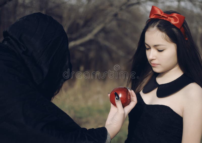 Snowwhite dos contos de fadas foto de stock royalty free Snowwhite dos contos de fadas foto de stock royalty free