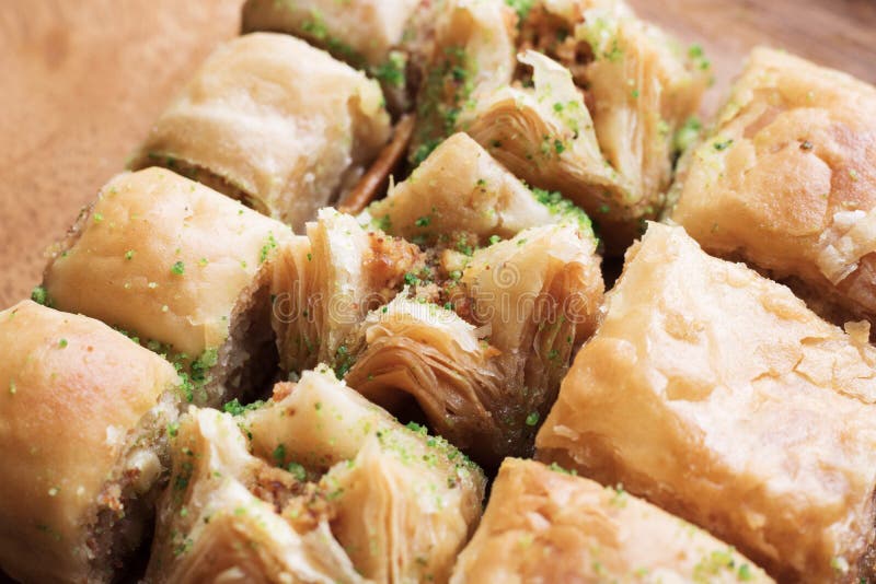 Sobremesa oriental doce tradicional, doces orientais close-up, baklava foto de stock Sobremesa oriental doce tradicional, doces orientais close-up, baklava foto de stock