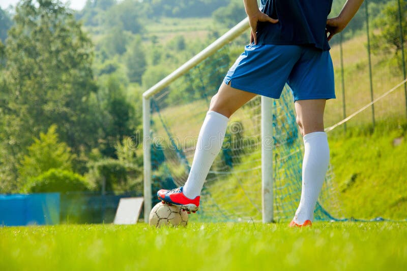 Teen Girl Juggling Soccer Ball Stock Photo Image of kick, goal 26269724