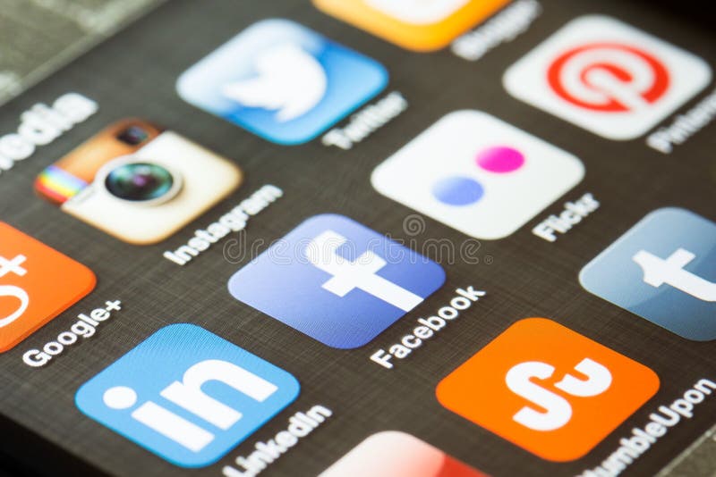 Social media app icons on a smart phone