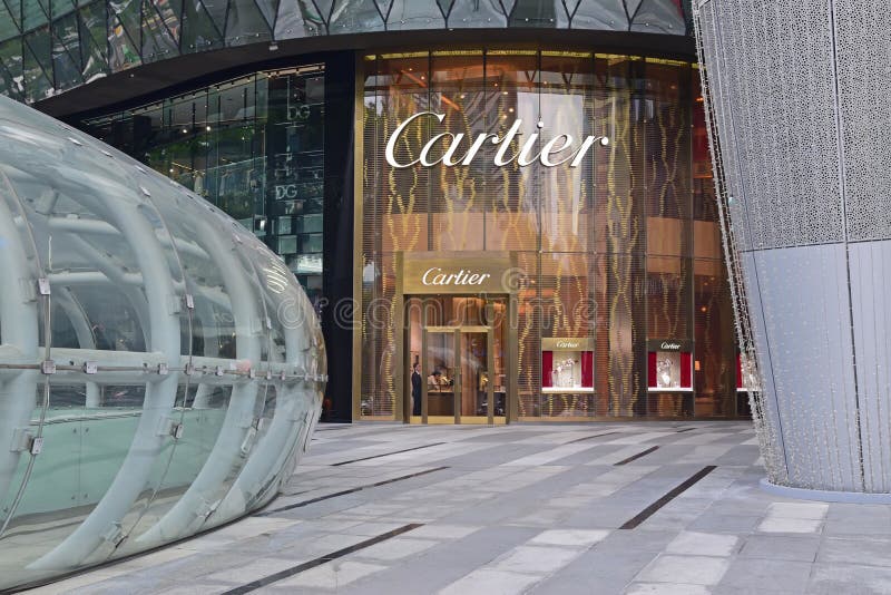 Societe Cartier conçoit, fabrique, distribue et vend des bijoux et les observe depuis 1847 images stock Societe Cartier conçoit, fabrique, distribue et vend des bijoux et les observe depuis 1847 images stock