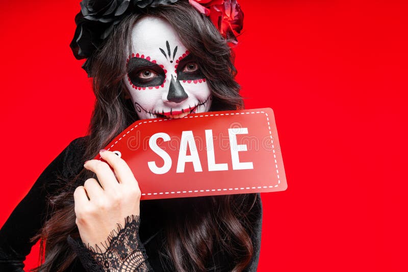 Sockerskalle på glad halloween-fest royaltyfri foto