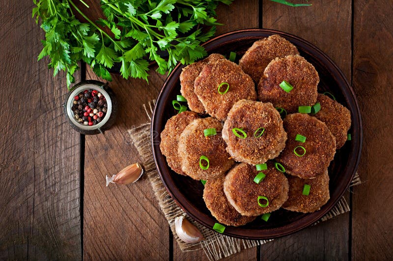 Soczyści wyśmienicie mięśni cutlets zdjęcia royalty free Soczyści wyśmienicie mięśni cutlets zdjęcia royalty free
