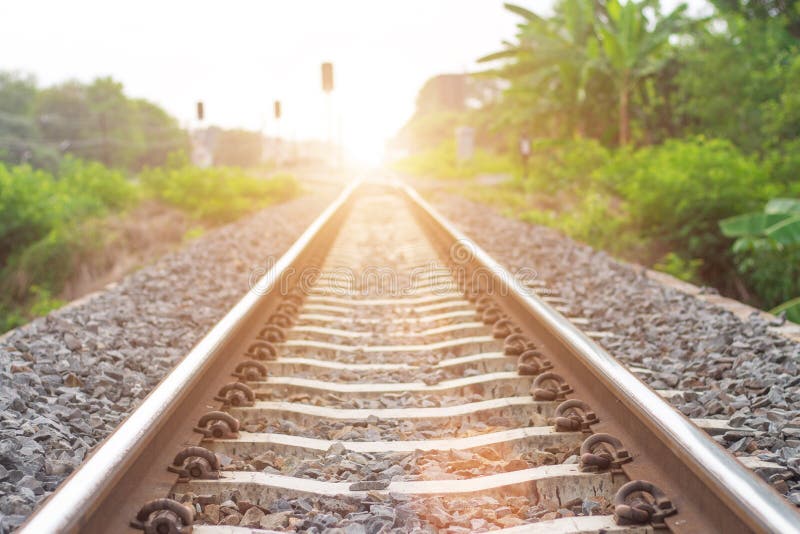 Soft focus, Railroad tracks