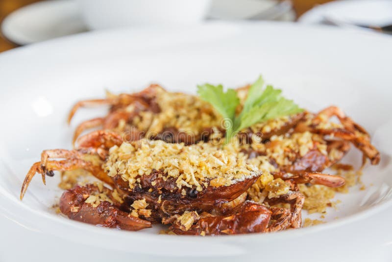 Soft shell crab fried with garlic stock images