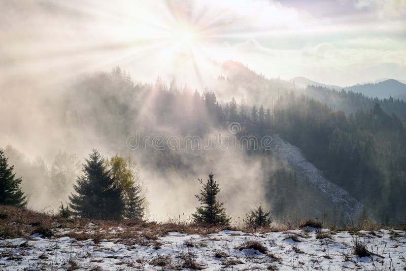 Sokal Ridge en automne image stock Sokal Ridge en automne image stock